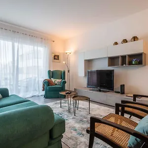 Caravelas 2-bedroom With Pool - 50m From The , Armacao de Pera Portugal
